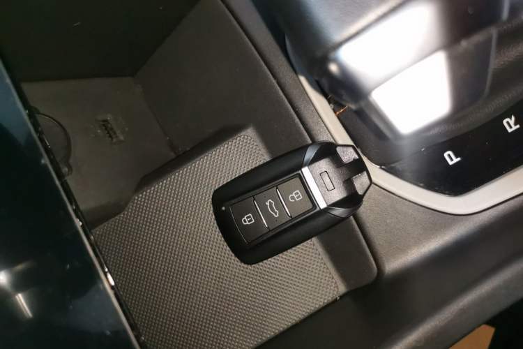 Used Dongfeng Aeolus Yixuan 2023 Mach Edition 1.5L Automatic Chasing Wind Version
