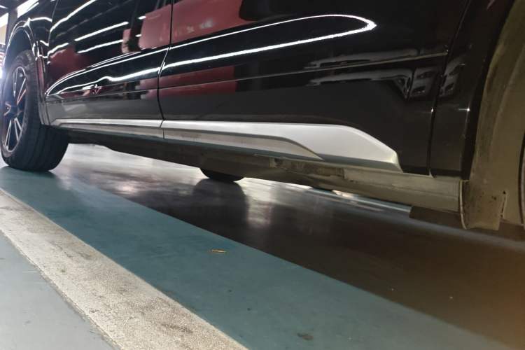 Used Audi Q5L 2021 40 TFSI Fashion Dynamic Model
