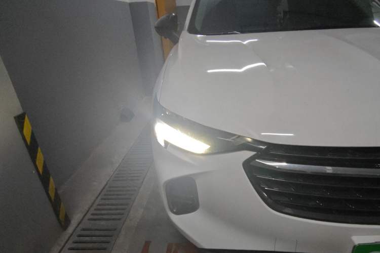 Used Buick Envision 2022 Encore S GS Two-Wheel Drive Smart Sport Model