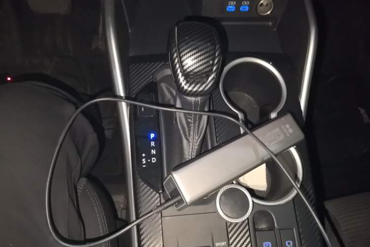 Used Toyota Crown Land Cruiser 2021 2.5L HEV Two-Wheel Drive Entry Version