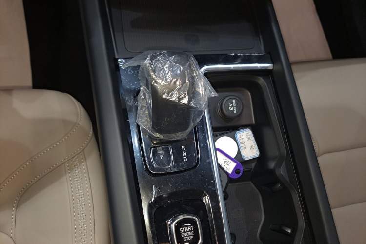 Used Volvo XC60 2026 B5 4x4 Smart Luxury Edition