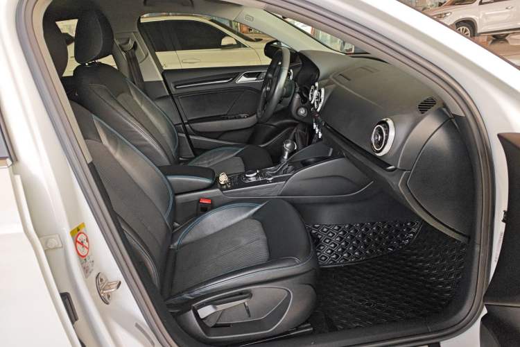 Used Audi A3 2020 Limousine 35 TFSI Fashion Edition China VI Emission Standard