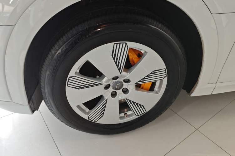 Used Audi e-tron 2019 55 quattro Fashion Edition
