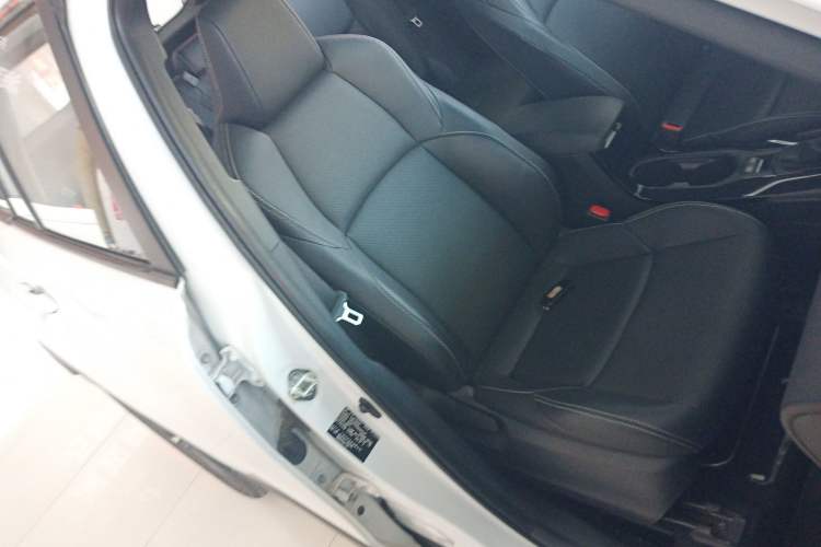 Used Toyota FRONTLANDER 2022 2.0L CVT Luxury PLUS Edition