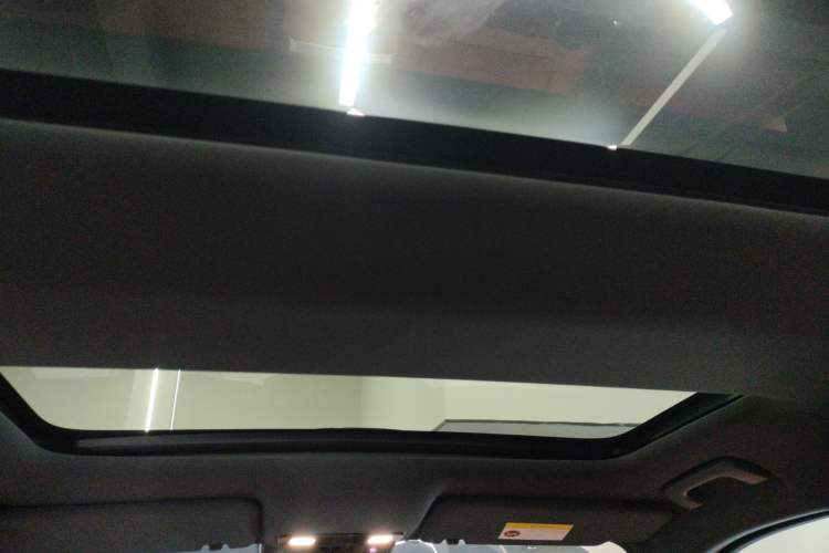 Used Li Auto L8 2024 Max
