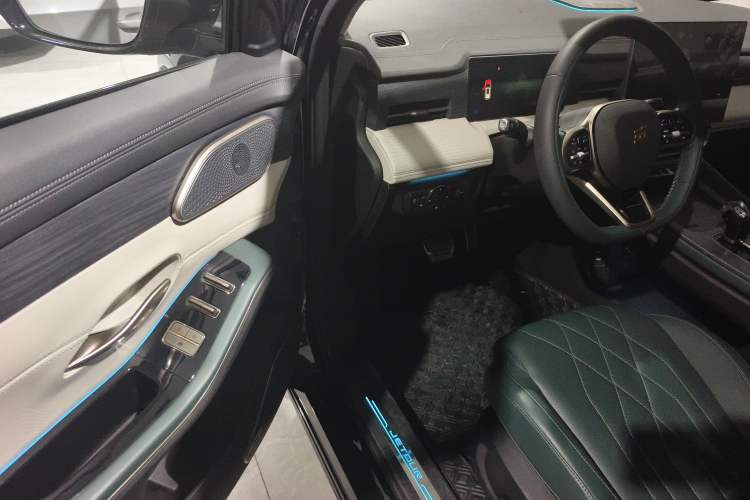 Used  Shanhai L9 2024 1.5TD 2DHT Pro 5-Seater
