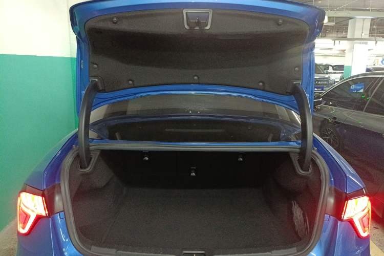 Used Lynk & Co 03 2020 2.0TD Automatic Jing Pro Edition
