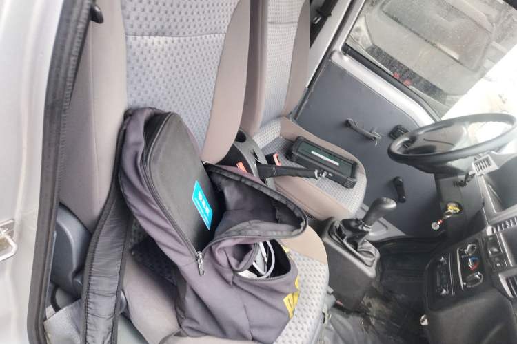 Used Wuling Zhiguang 2020 1.2L Practical Model China VI LSI
