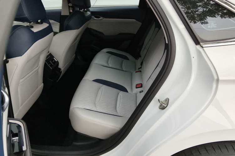 Used Geely Auto Preface 2021 2.0TD Luxury Version
