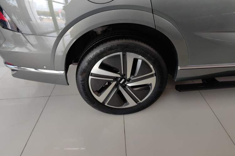 Used Wey Lanshan 2025 Four-Wheel Drive Max
