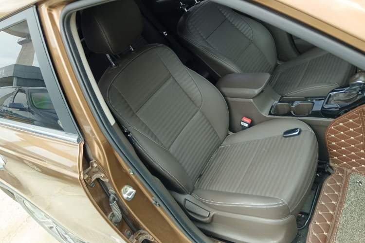 Used Kia Sportage R 2018 2.0L Automatic Smart Luxury Version China V Standard
