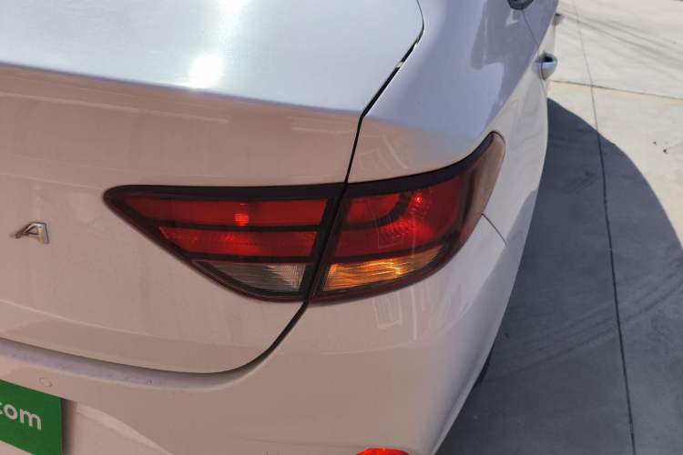 Used Hyundai Celesta 2018 1.6L Automatic GL Enjoyment Version China V Standard
