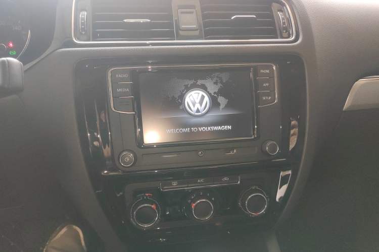 Used Volkswagen Sagitar 2018 1.6L Automatic Comfort Model
