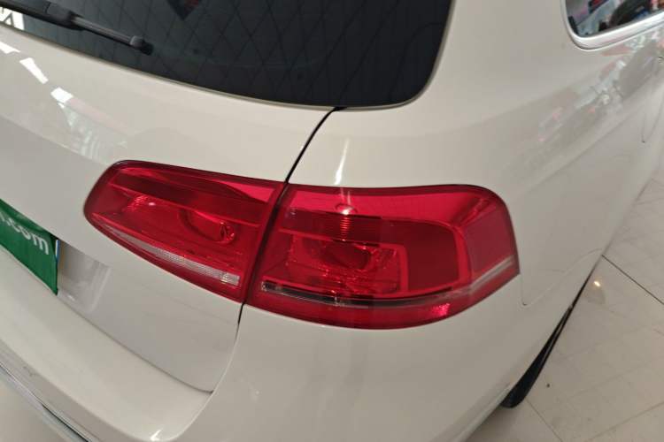 Used Volkswagen Magotan 2012 Travel Edition 2.0 TSI Comfort Version