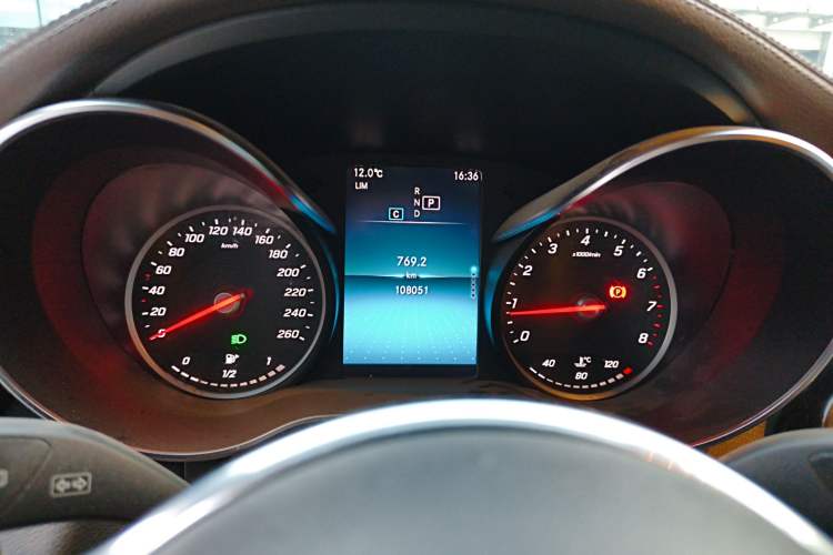 Used Mercedes-Benz GLC 2020 GLC 260 L 4MATIC Dynamic Model