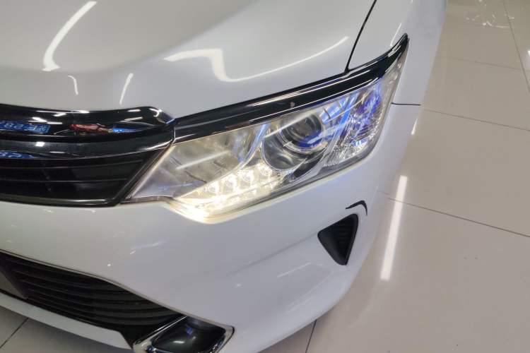 Used Toyota Camry 2015 2.0G Premier Edition
