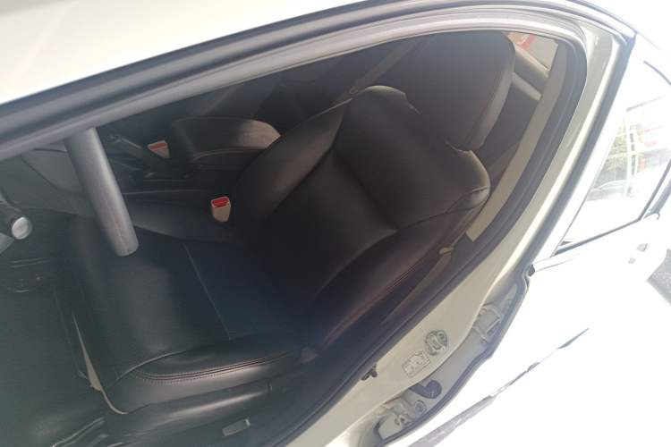 Used Honda Greiz 2016 1.5L CVT Classic Edition
