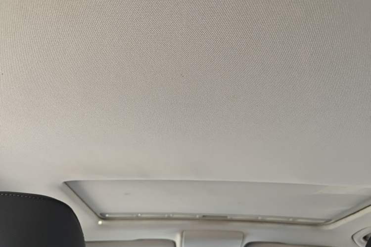 Used Volkswagen Gran Lavida 2013 1.6L Automatic Comfort Model