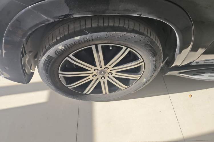 Used Mercedes-Benz GLE 2025 GLE 350 4MATIC Stylish Model
