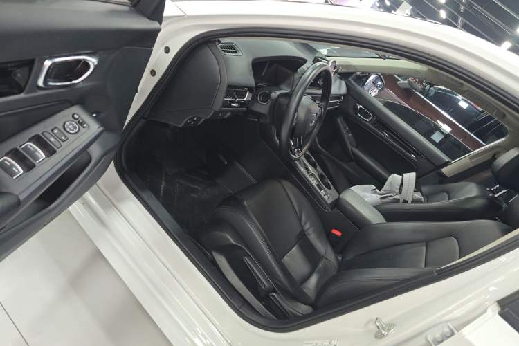 Used Honda Civic 2023 240TURBO CVT Dynamic Edition
