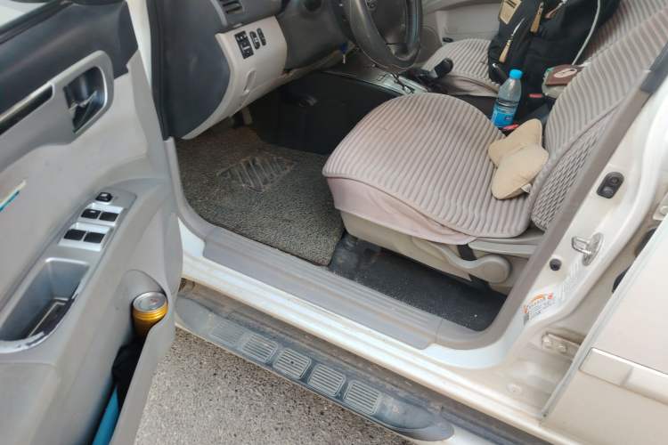 Used Mitsubishi Pajero Sport 2013 3.0L Automatic 4x4 Executive Edition
