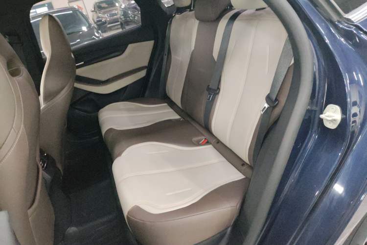 Used BYD Qin PLUS 2023 Champion Edition DM-i 55KM Leading Model
