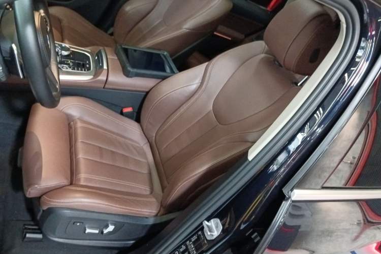 Used BMW X5 2020 xDrive40i M Sport Package
