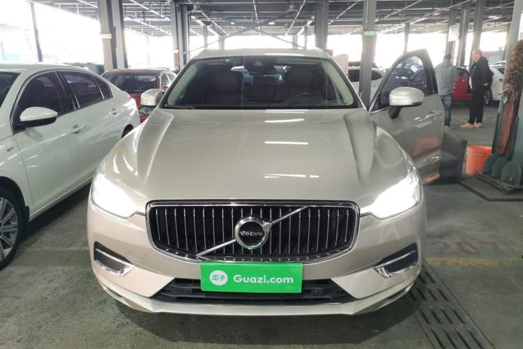 Used Volvo XC60 2020 T5 4x4 Zhiyi Luxury Edition

