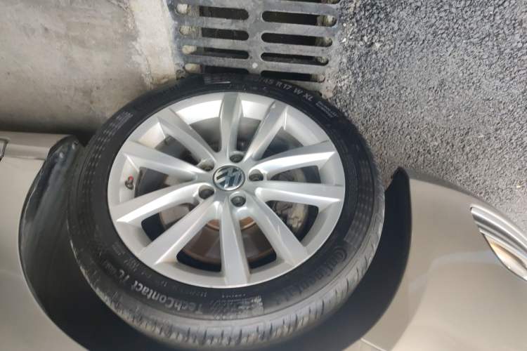 Used Volkswagen Magotan 2012 Travel Edition 2.0 TSI Comfort Version
