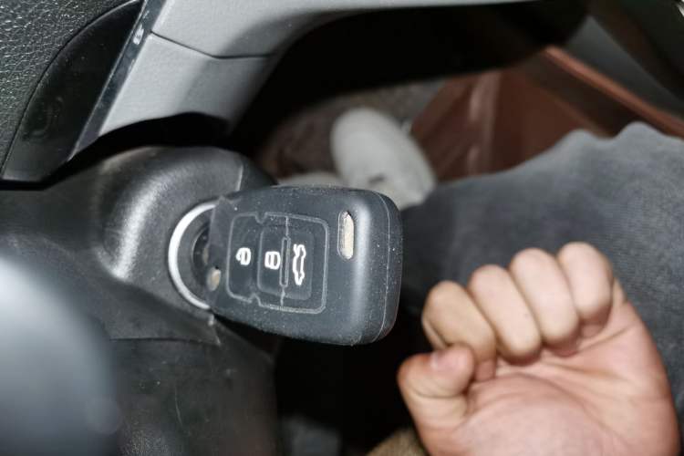 Used Geely Auto Classic Emgrand 2013 Sedan 1.5L Manual Entry-Level Model