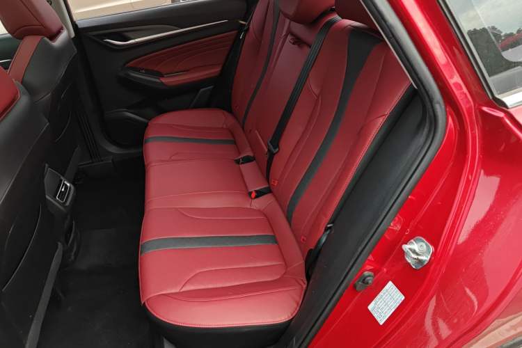 Used Changan Eado 2021 PLUS Blue Whale NE 1.4T GDI DCT Flagship Model
