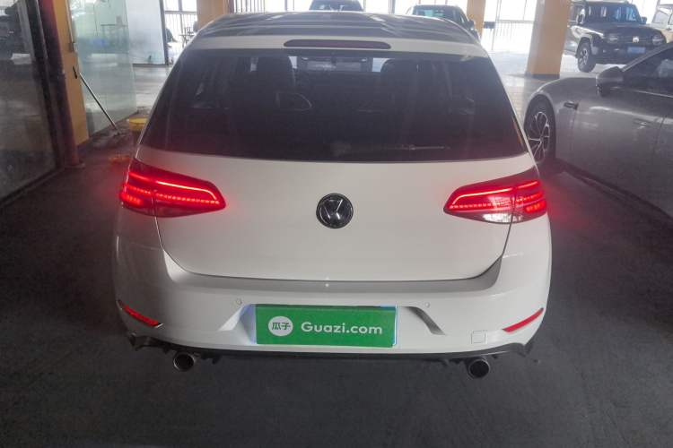 Used Volkswagen Golf 2018 230TSI Automatic Luxury Version