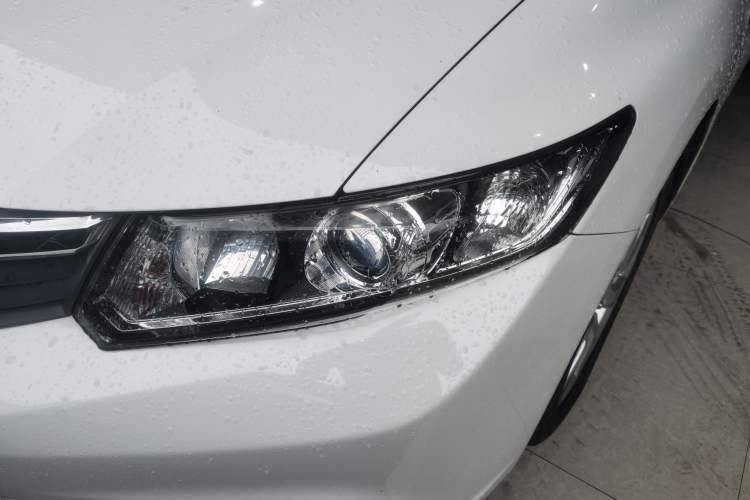 Used Honda Civic 2013 10th Anniversary 1.8L Automatic Comfort Version
