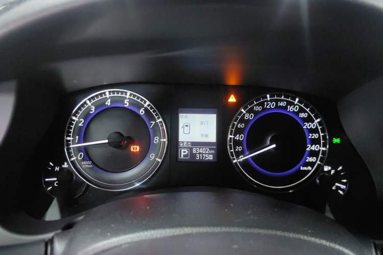 Used Infiniti QX50 2015 2.5L Luxury Edition
