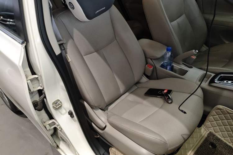 Used Nissan Sylphy 2019 1.6XV CVT Smart Connect Luxury Edition China VI Standard