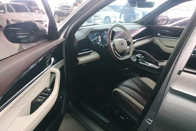 Used Geely Auto Monjaro L 2021 2.0TD DCT EVO Two-Wheel-Drive Flagship Version
