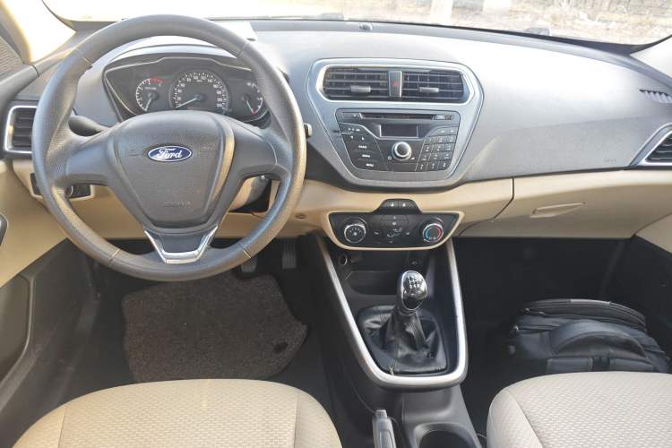 Used Ford Escort 2017 Revised Version 1.5L Manual Comfort Edition
