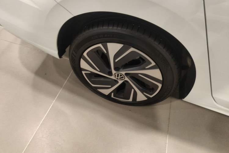 Used Volkswagen Bora 2023 300TSI DSG Prestige Edition
