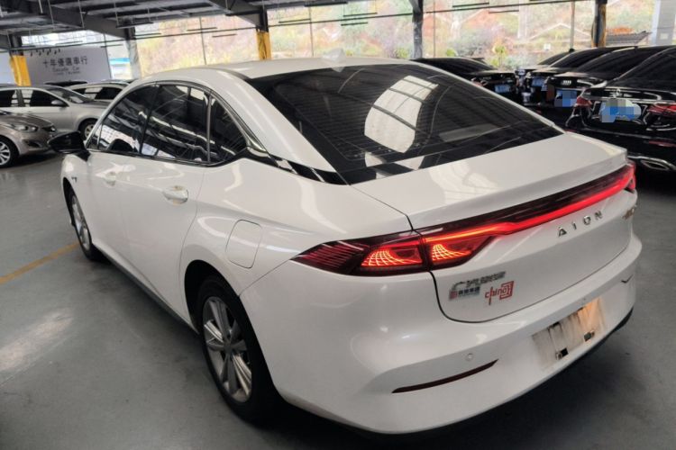 Used AION S 2022 Xuan 580 Pio 60kWh
