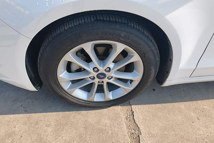 Used Ford Mondeo 2018 EcoBoost 180 Smart Control Fashion Model China VI Standard