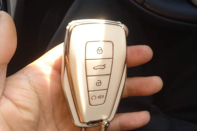 Used Geely Auto Jiajie 2023 Geely Jiaji L 1.5TD DCT Luxury Model
