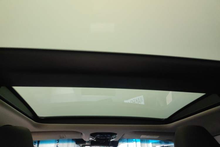 Used Toyota Harrier 2022 Dual-Engine 2.5L CVT Four-Wheel Drive Flagship Edition
