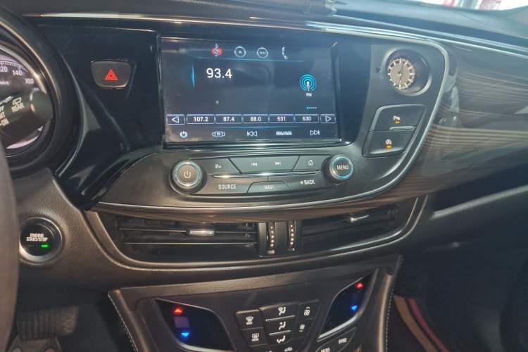 Used Buick Envision 2018 20T Two-Wheel-Drive Leading Model
