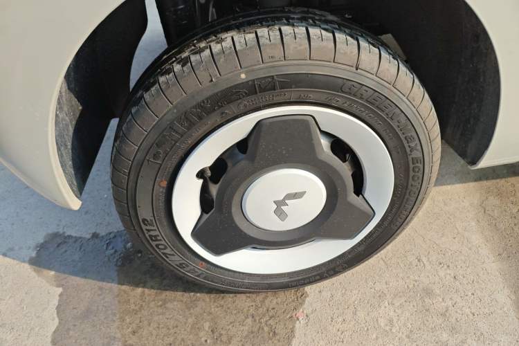 Used Wuling Hongguang MINIEV 2024 3rd Generation 215km Youth Edition
