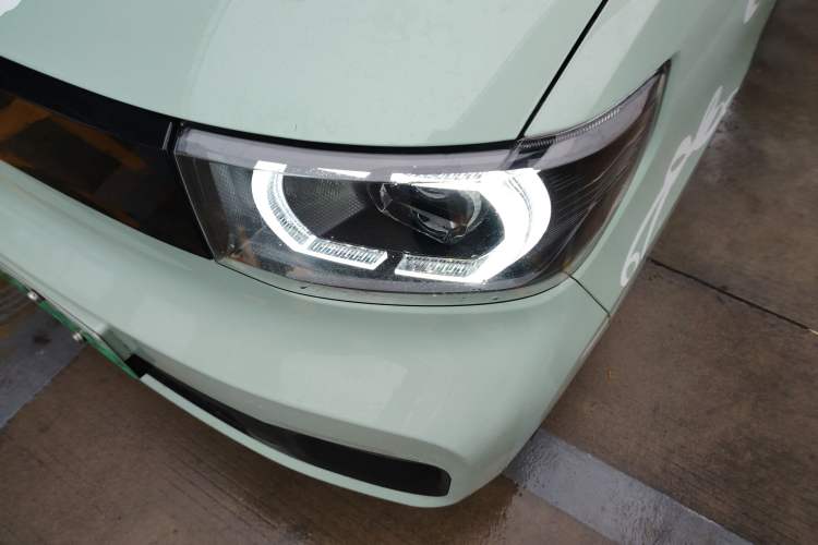 Used Wuling Hongguang MINIEV 2021 Macaron Premium Model – Lithium-NMC