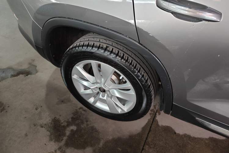 Used Skoda Kodiaq 2017 TSI330 7-Seater Two-Wheel-Drive Luxury Edition
