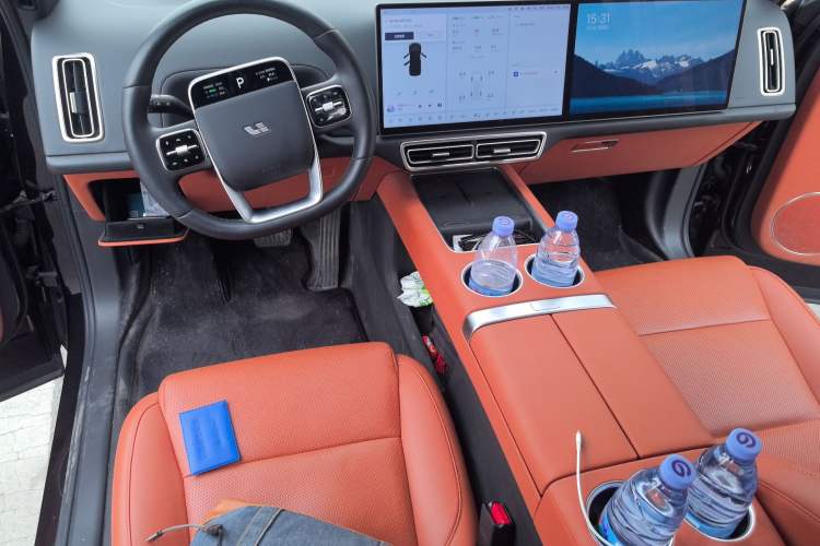 Used Li Auto L8 2023 Pro Model