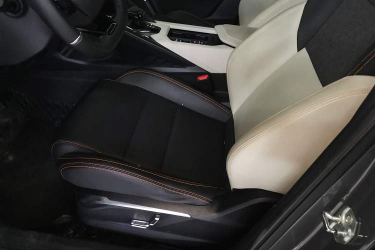 Used Lynk & Co 06 EM-P 2020 PHEV Plus
