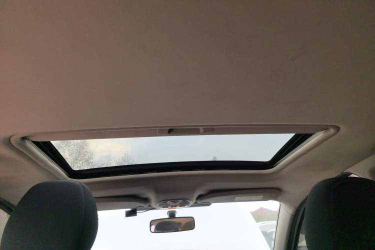 Used Peugeot 301 2016 1.6L Automatic Luxury Edition