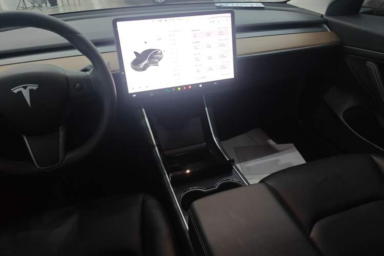 Used Tesla Model 3 2019 Standard Range Rear-Wheel Drive Upgraded Version (52 kWh)
